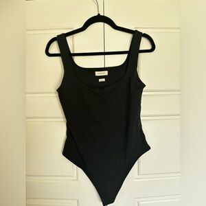 Aritzia Babaton Square-Neck Bodysuit